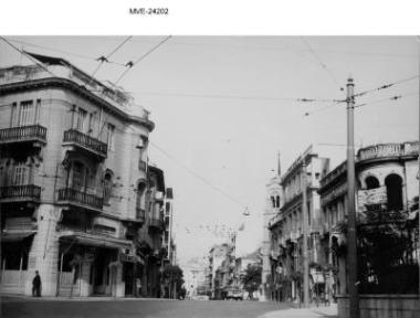Η Αθήνα του '65 - 70' - Οδός Φιλελλήνων.