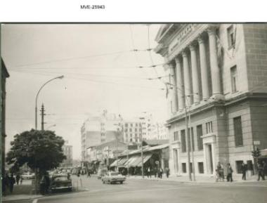 Πειραιάς του '65 - 70' - Εθνικής Αντιστάσεως