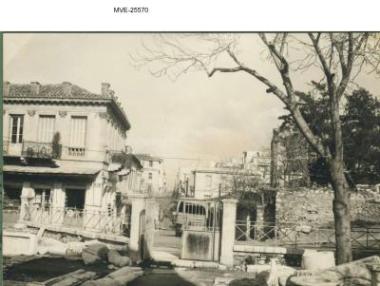 Η Αθήνα του '65 - '70 - οδ. Αιόλου(;)