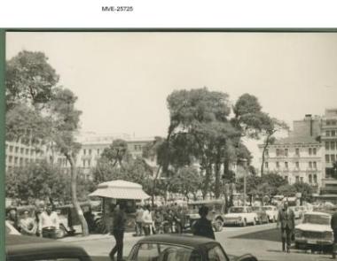 Η Αθήνα του '65 - '70 - πλ. Κλαυθμώνος