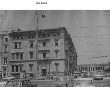 Η Αθήνα του '65 - '70 - πλ. Κλαυθμώνος