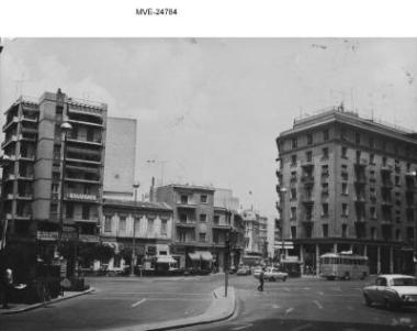 Η Αθήνα του '65 - '70 - Πλατεία Βάθη