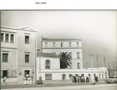 Πειραιάς του '65 - 70' - Ναυτικό Νοσοκομείο Πειραιώς, Ακτή Μουτσοπούλου.