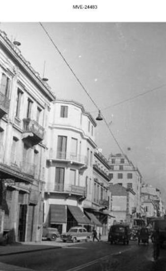 Η Αθήνα του '65 - '70 - Οδός Ερμού και Πιτάκη.