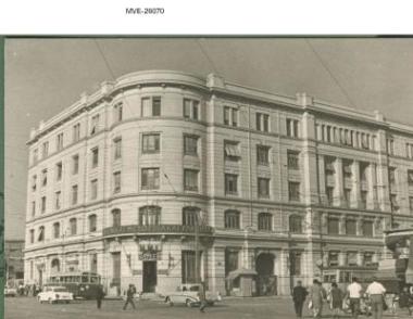 Πειραιάς του '65 - 70' - Ακτή Ποσειδώνος, Μέγαρο ΗΣΑΠ.