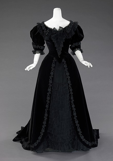 Ball gown