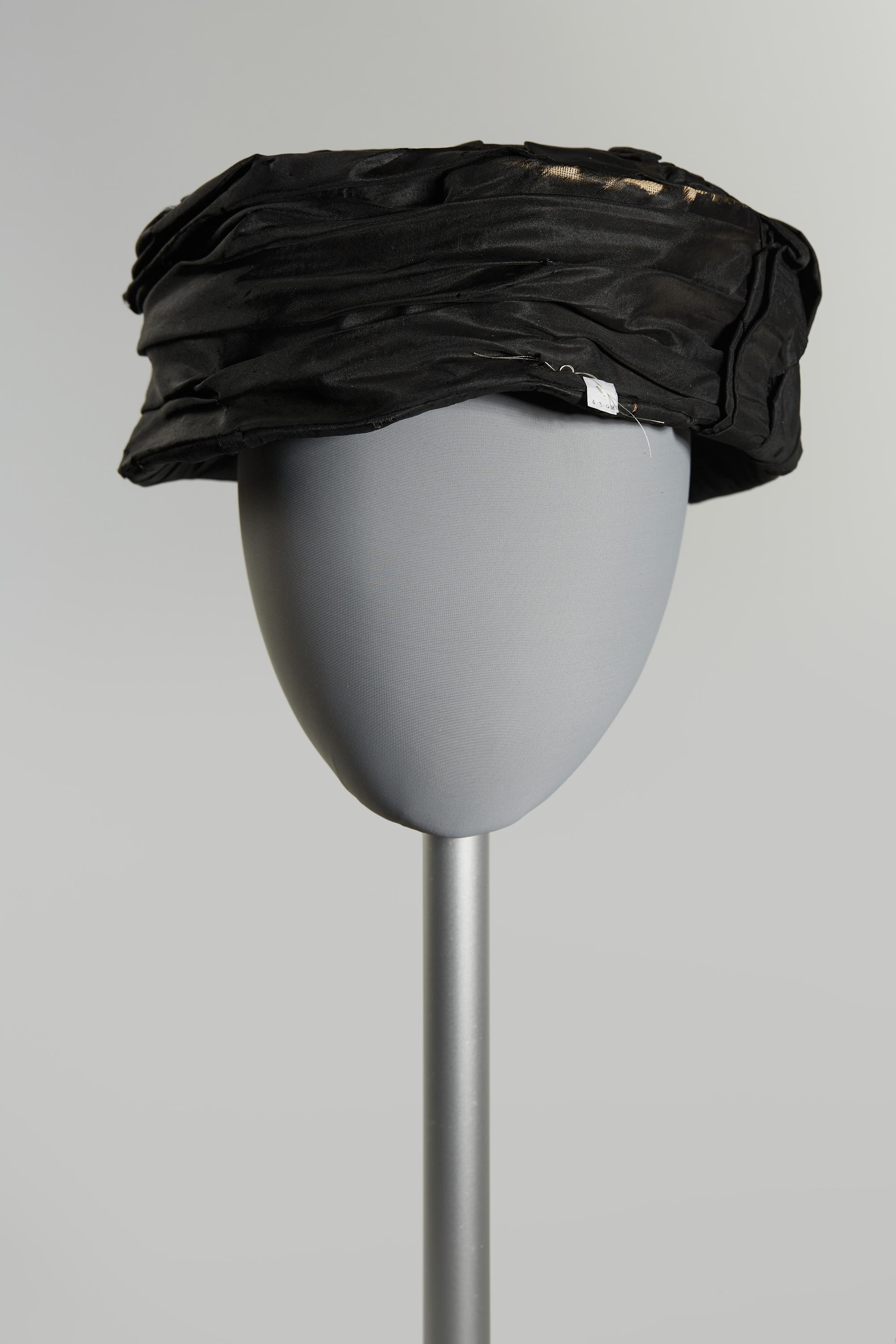 Black draped hat