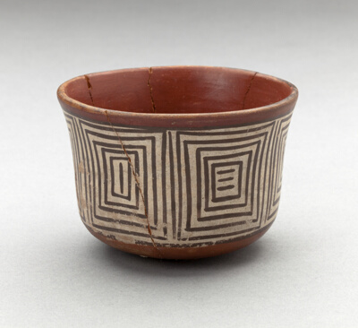 Bowl with Repeated Concentric Squared Motifs