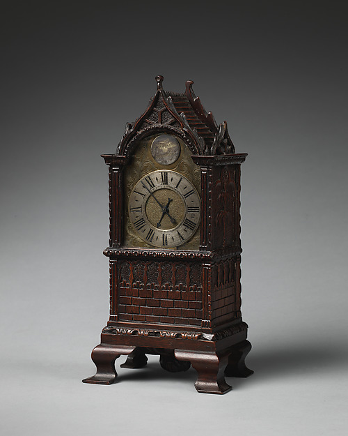 Bracket clock