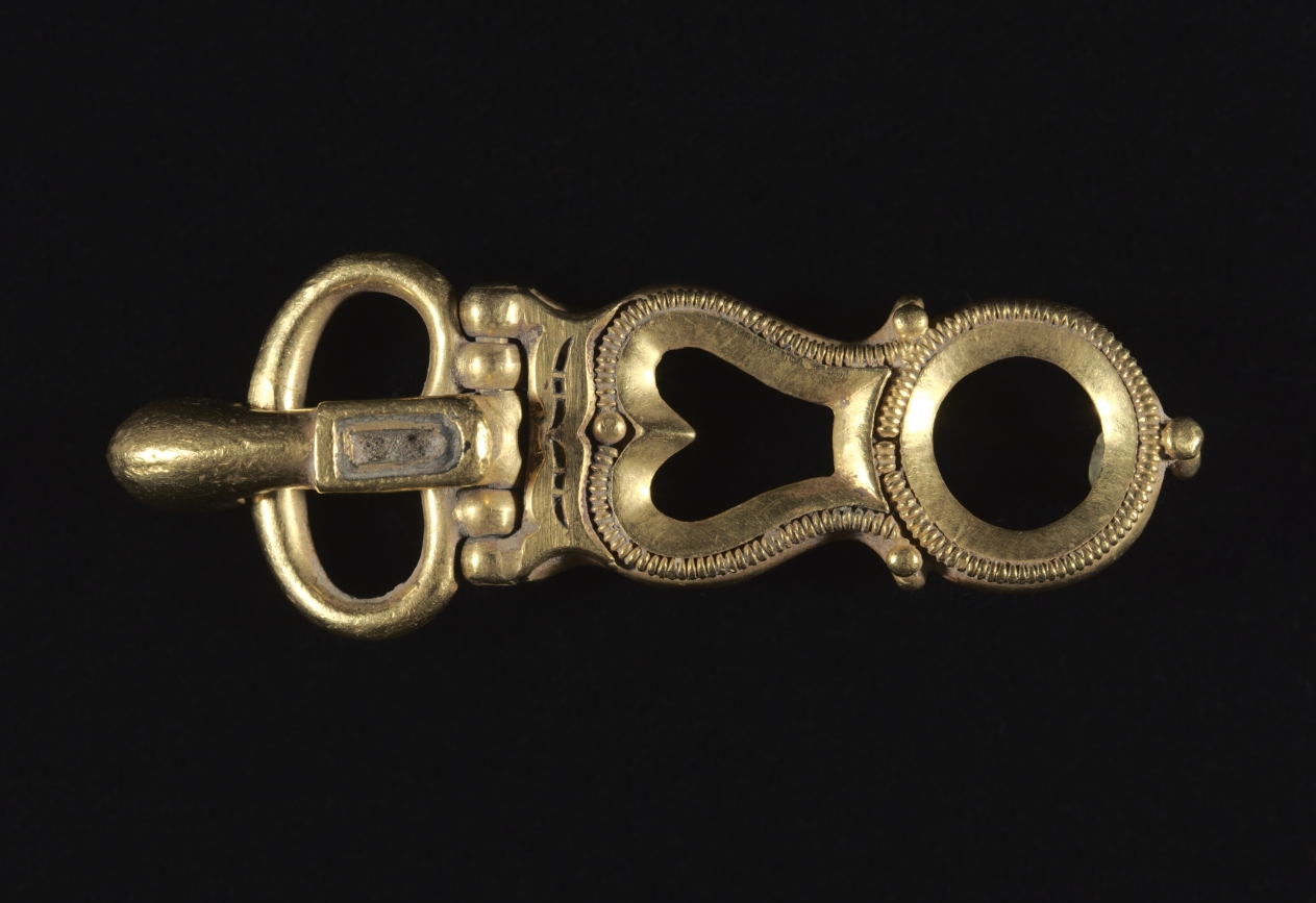 Buckle