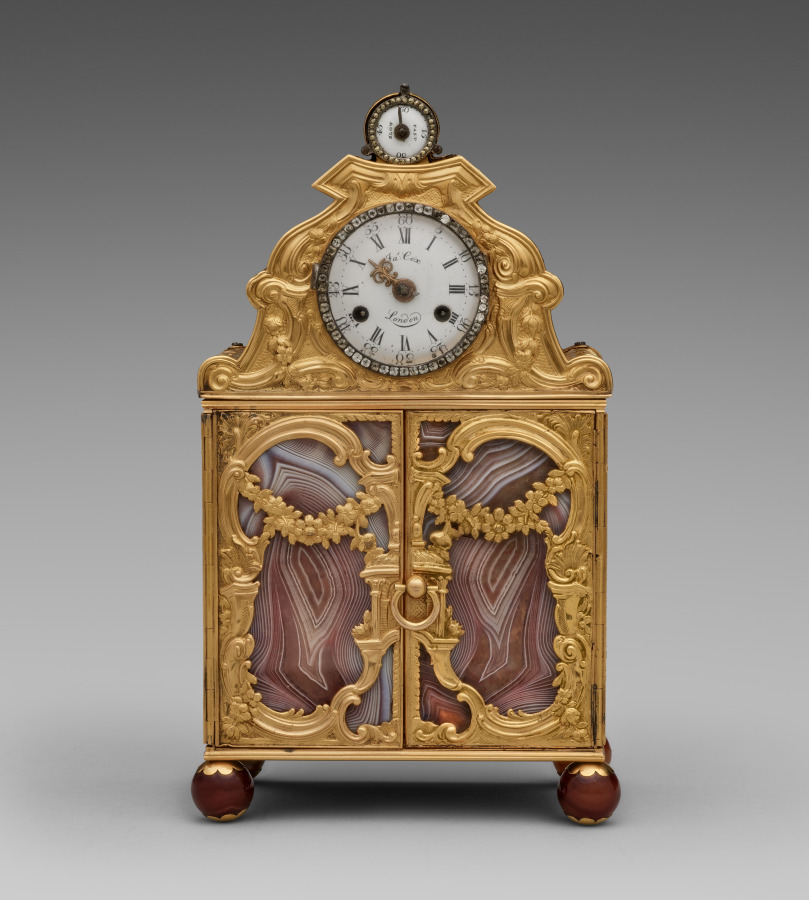 Cabinet Clock