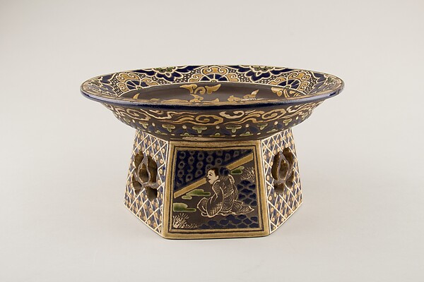 Cake Dish