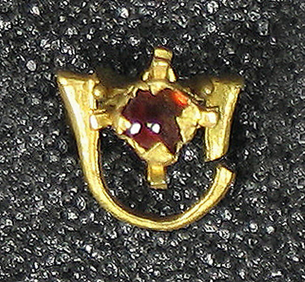 Cast Earring with Ruby
