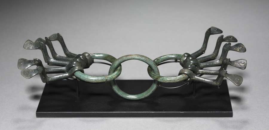 Cauldron Ornament