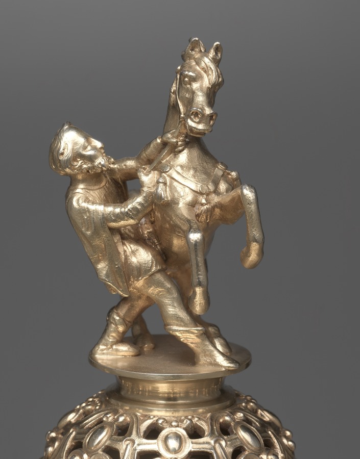 Centerpiece (lid)
