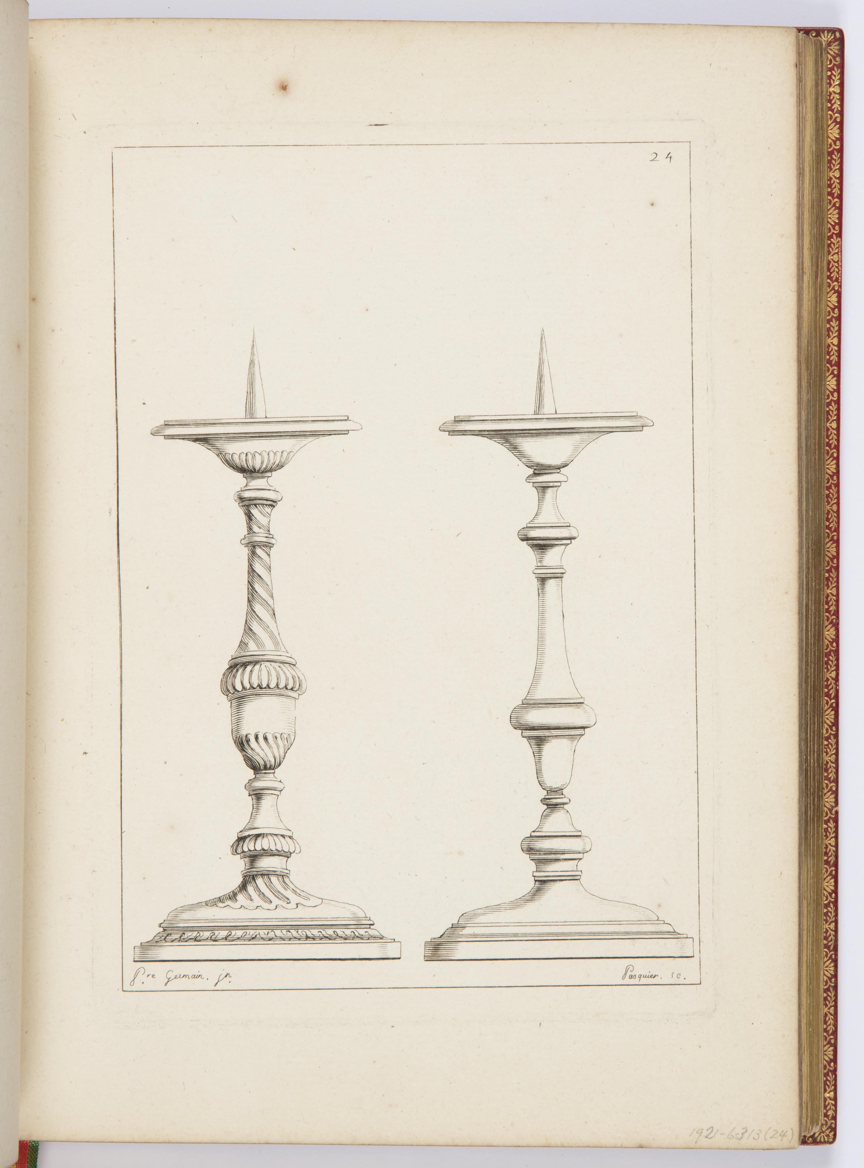 Chandeliers d'acolytes