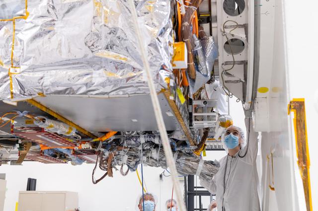 Chassis of NASA's Psyche Spacecraft Docks Safely