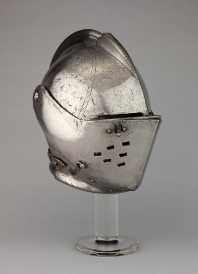 Close Helmet for Tournament on Foot