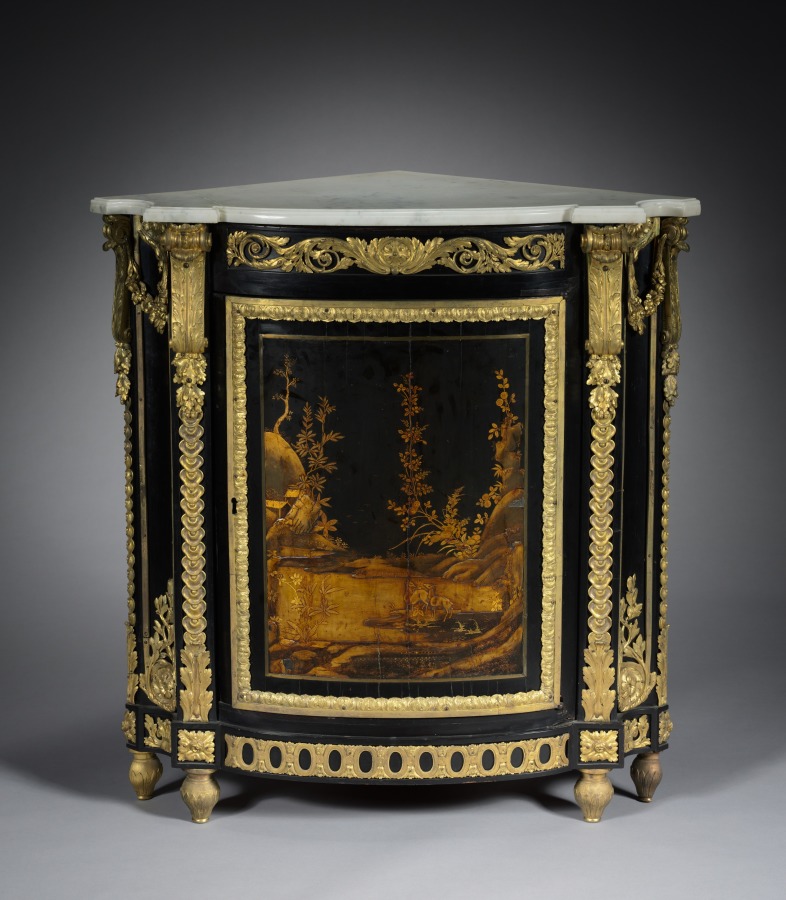 Corner Cabinet