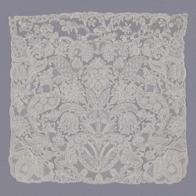 Cravat End