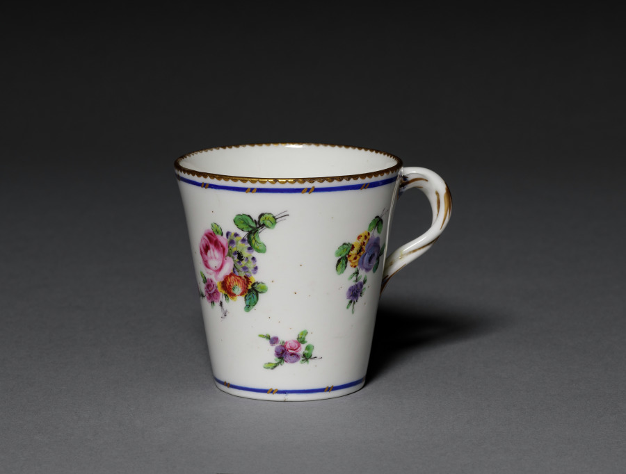 Cup