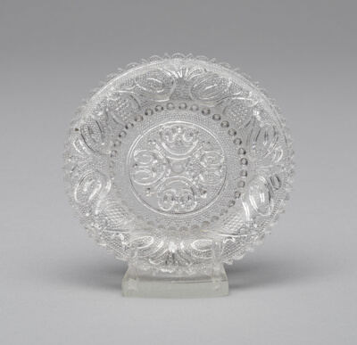 Cup plate