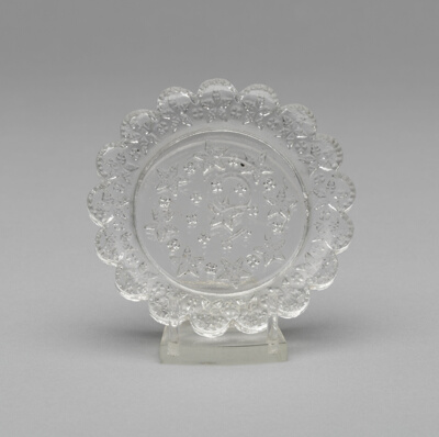 Cup plate