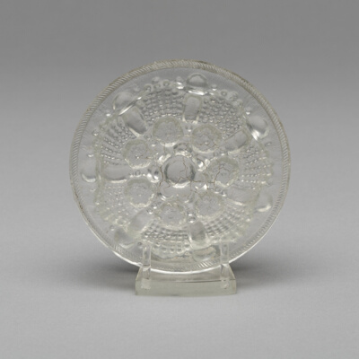 Cup plate