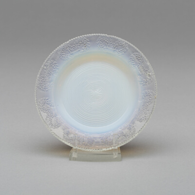 Cup plate