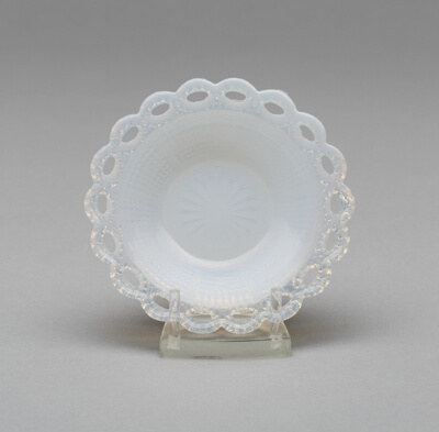 Cup plate