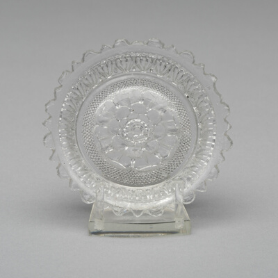 Cup plate