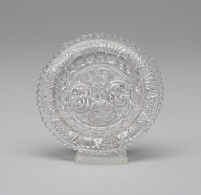 Cup plate