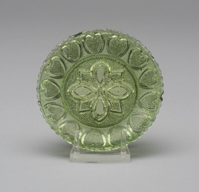 Cup plate