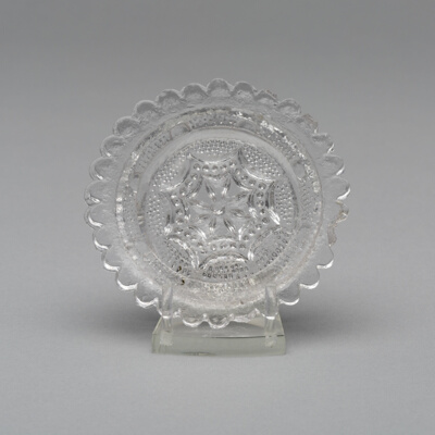 Cup plate