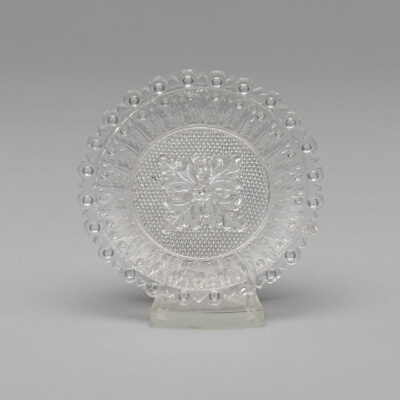 Cup plate