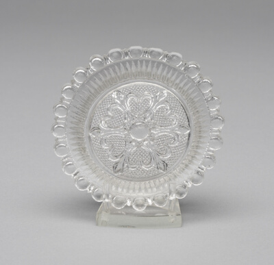 Cup plate