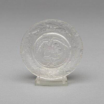 Cup plate