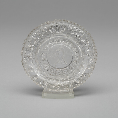 Cup plate
