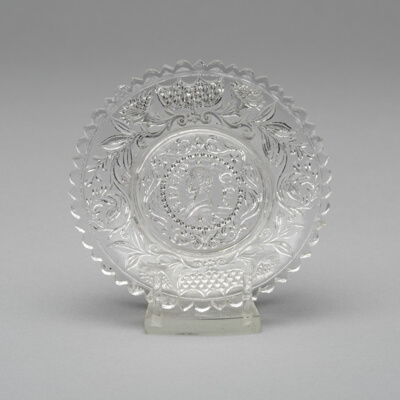 Cup plate