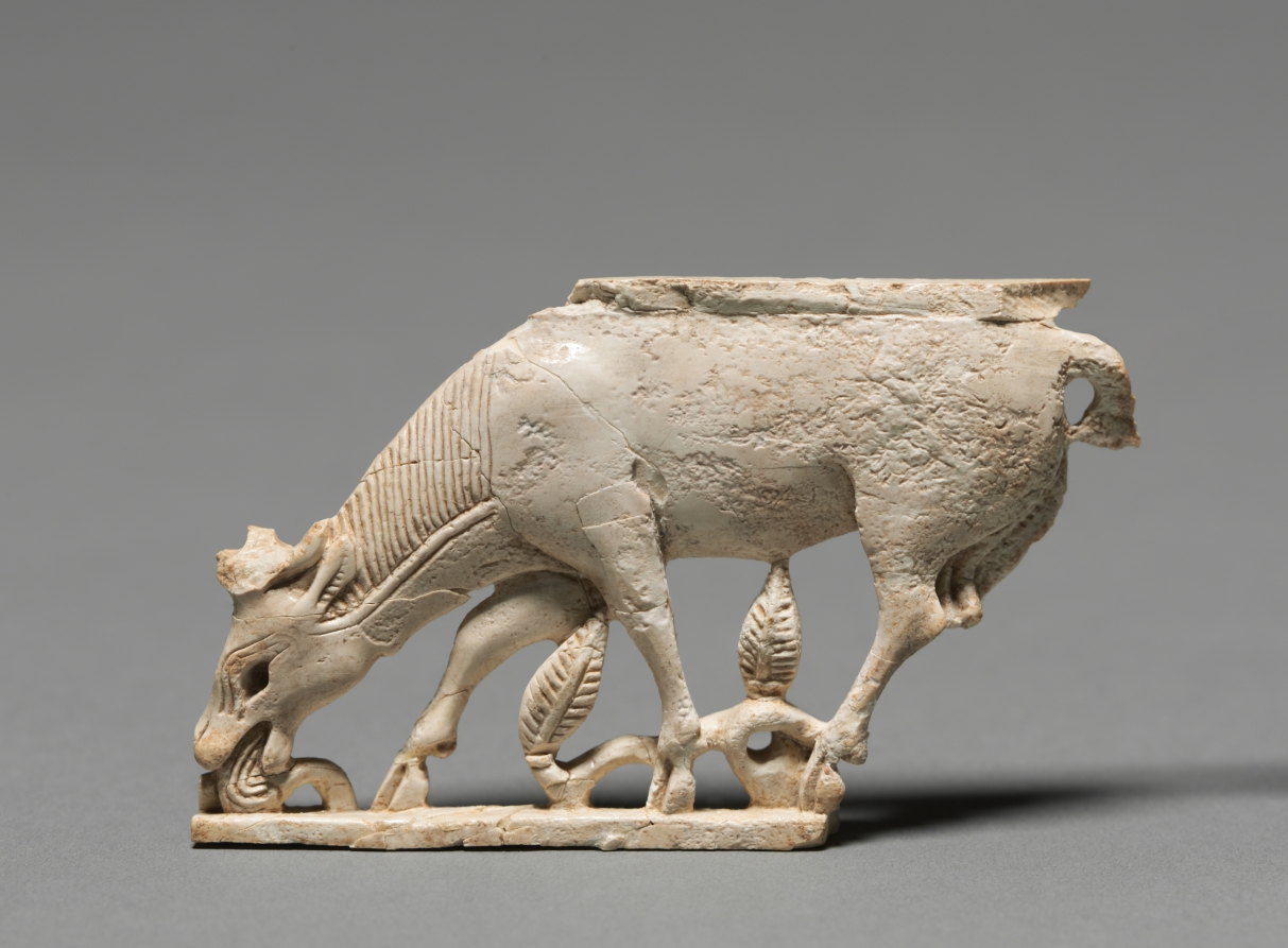 Decorative Plaque: Browsing Stag