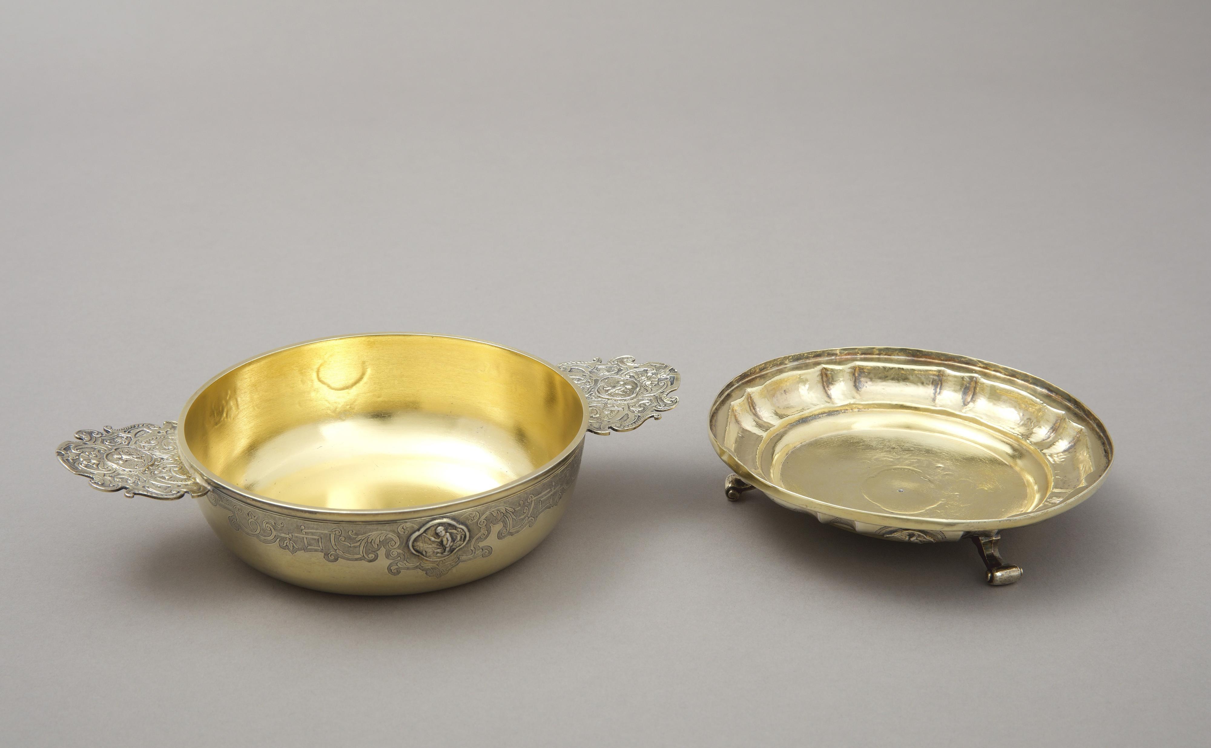 Double-Handled Porringer (Écuelle)