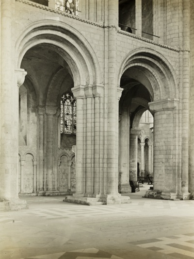 Ely Cathedral: Nave Arches