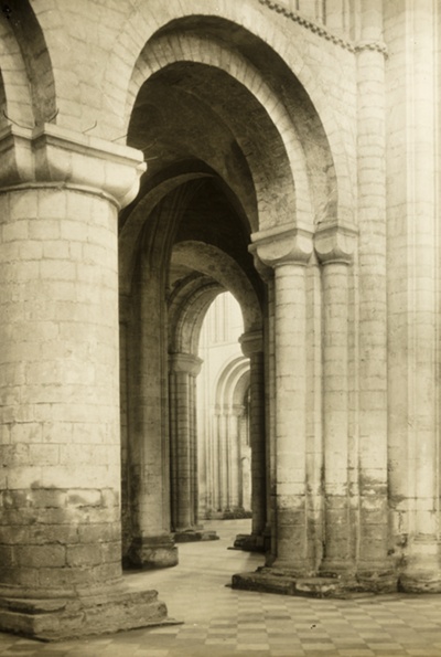 Ely Cathedral: North Transept into North Aisle