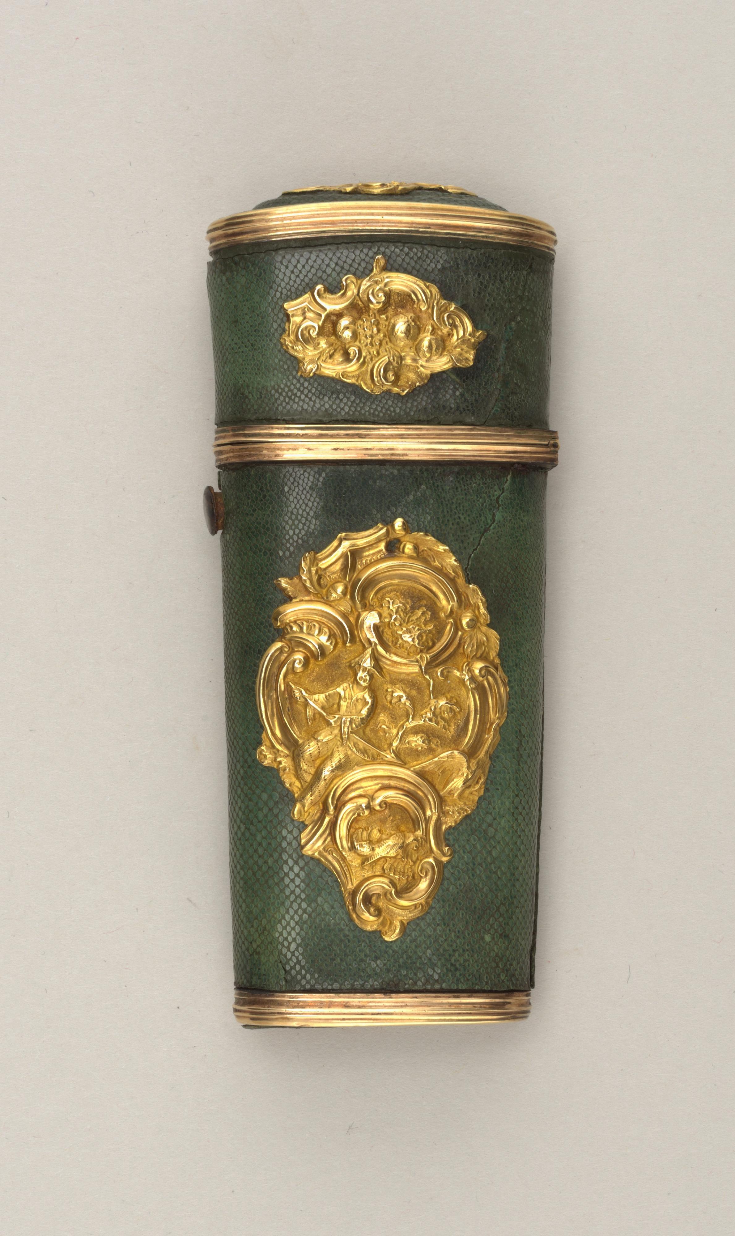 Etui