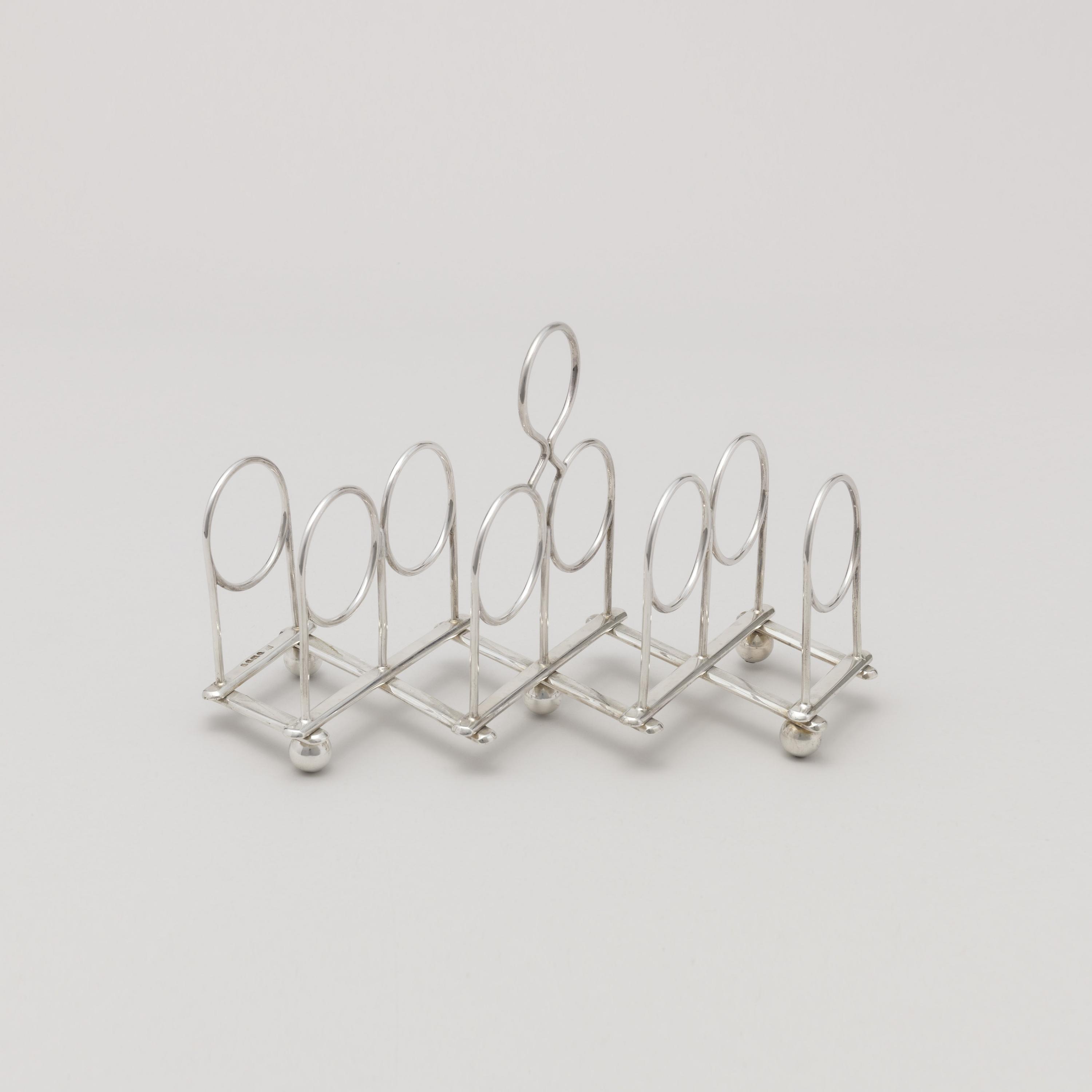 Expanding Toast Rack