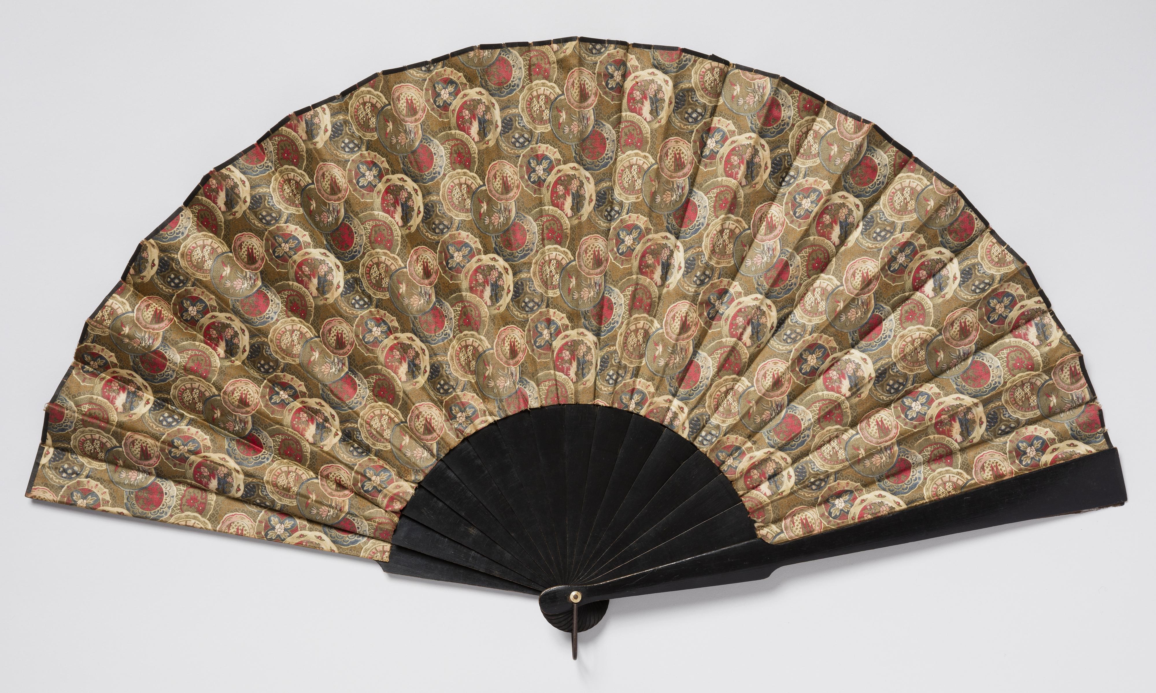 Folding fan
