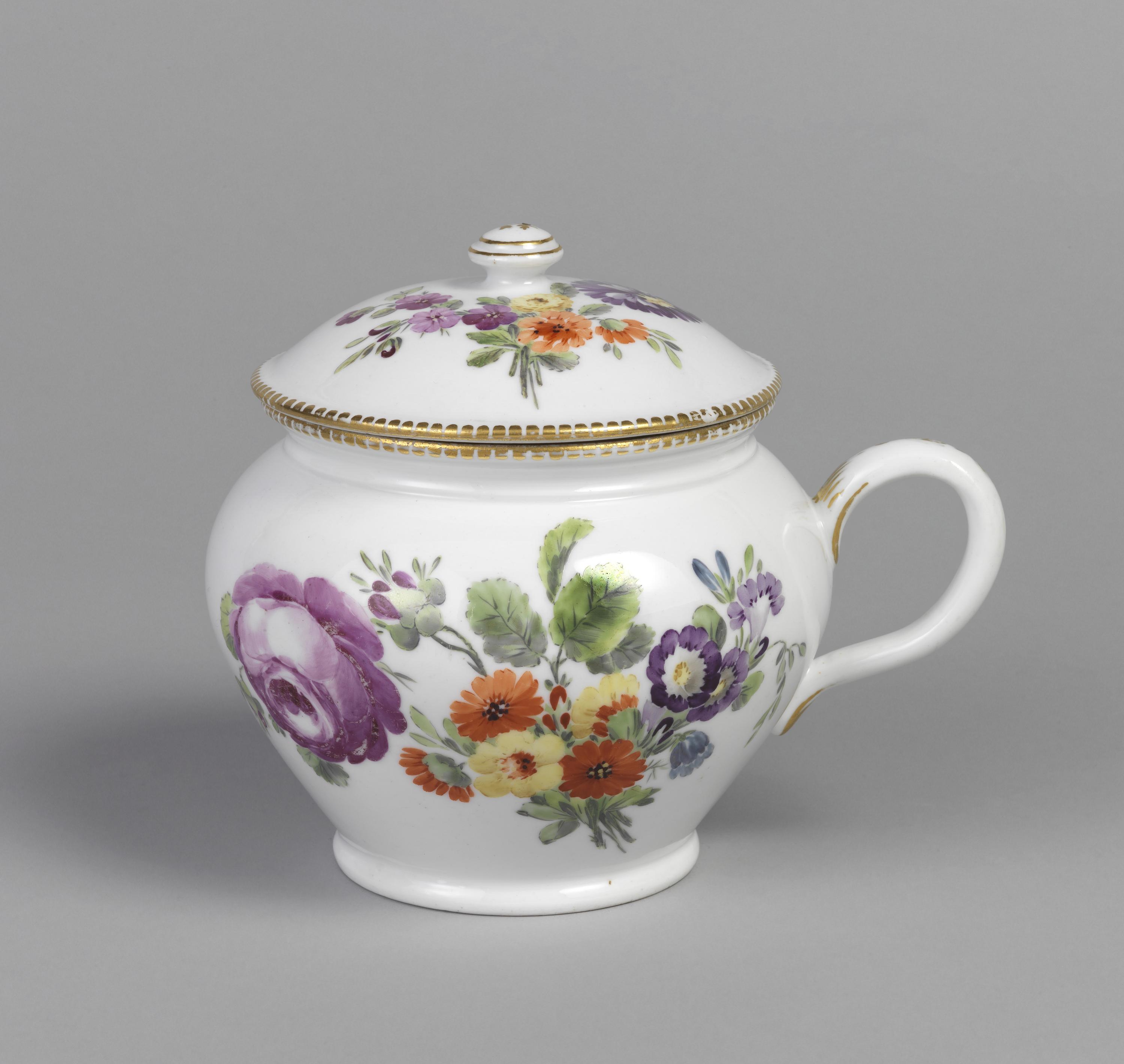 Jug and lid