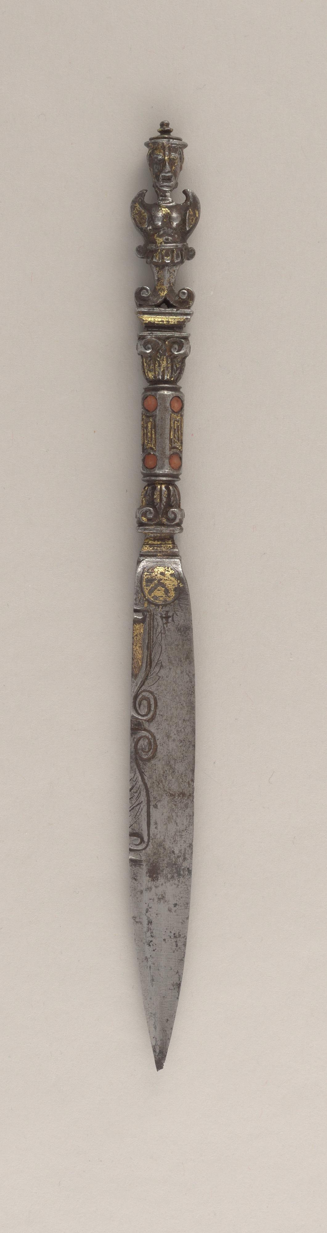 Knife