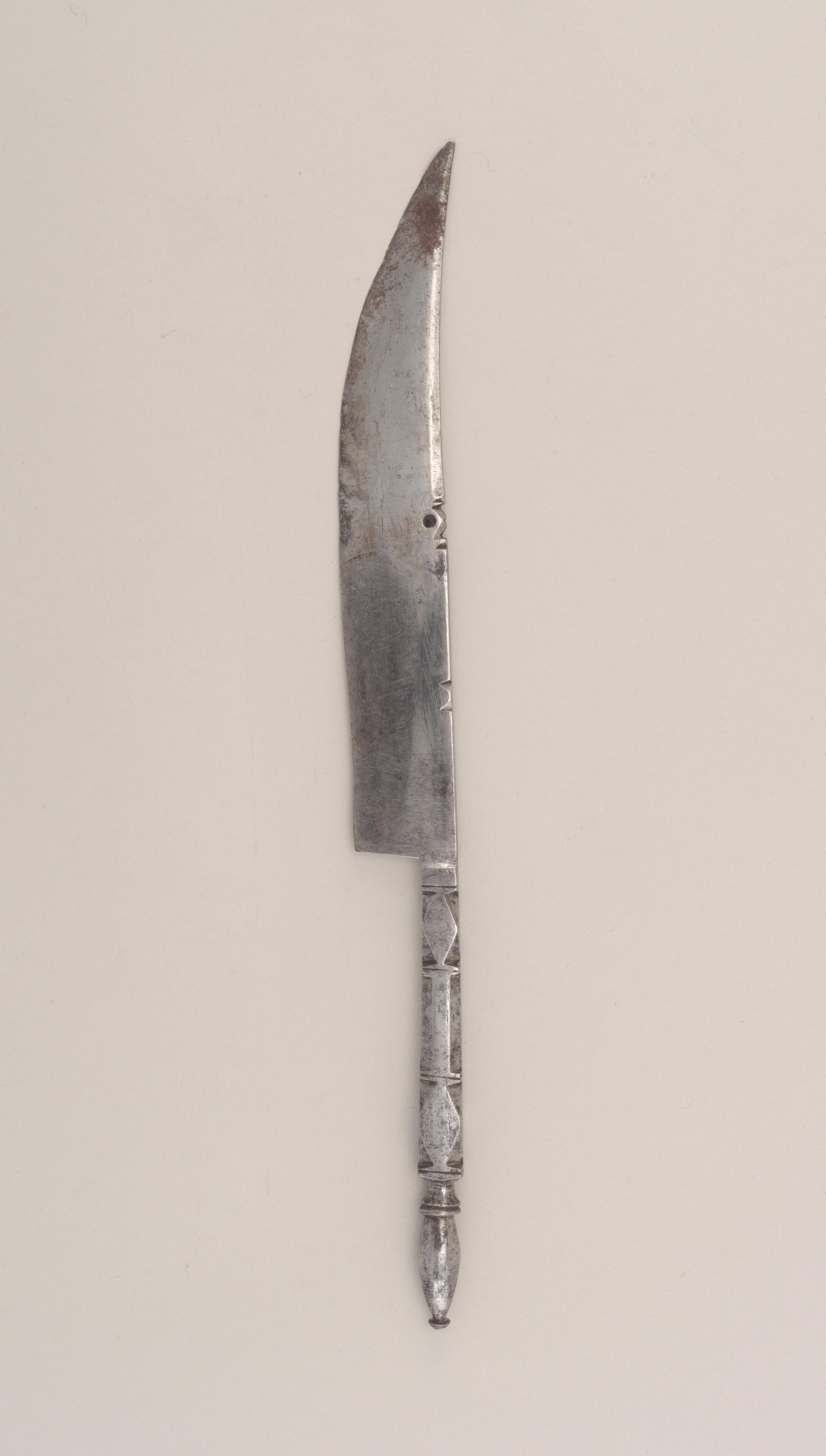 Knife
