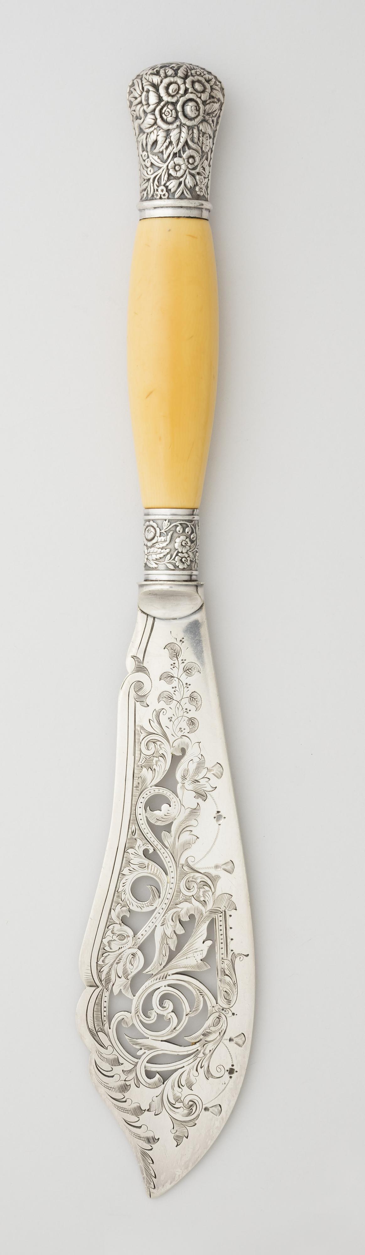 knife